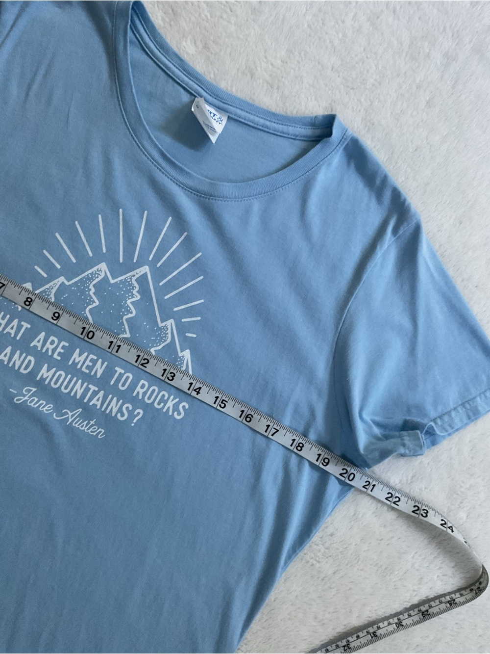 Jane Austen Quote Women’s Large Blue Graphic T-Shirt Mountains Port & Company - Picture 7 of 10